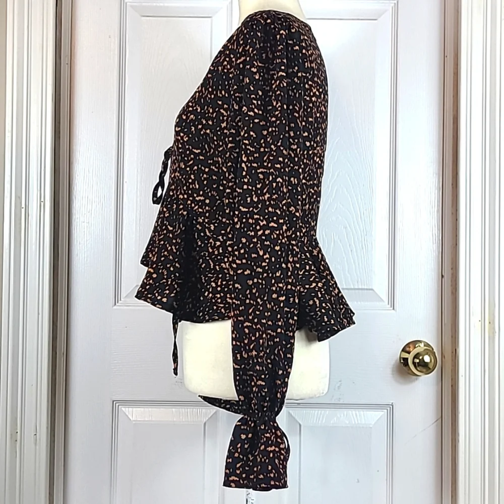 Shein Cropped Tie Front Peplum Blouse - Picture 8 of 13